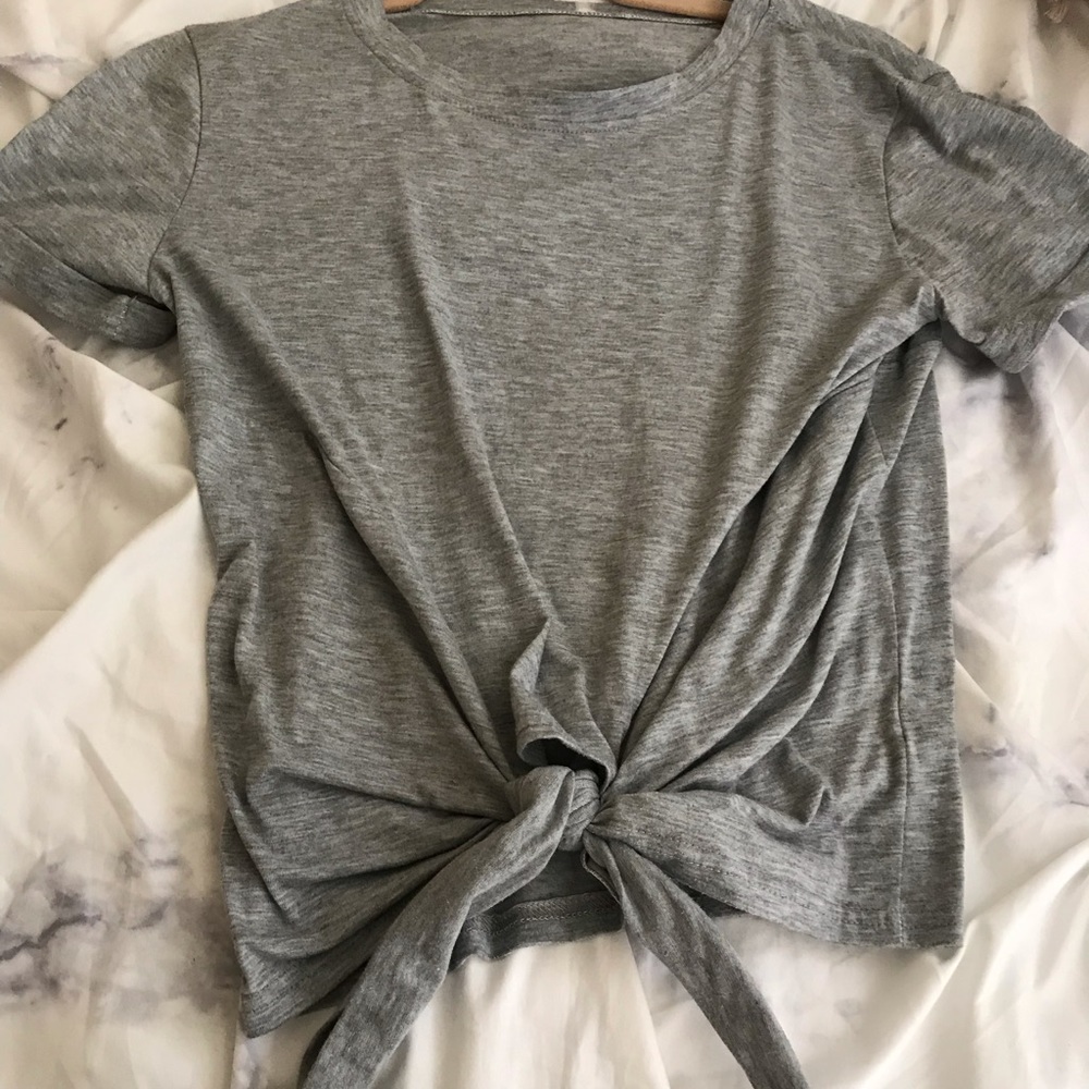 Grey tie Tee